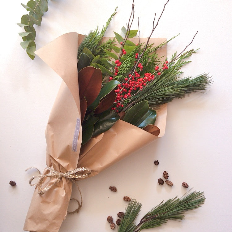 wrapped holiday bouquet for flower delivery in aptos ca